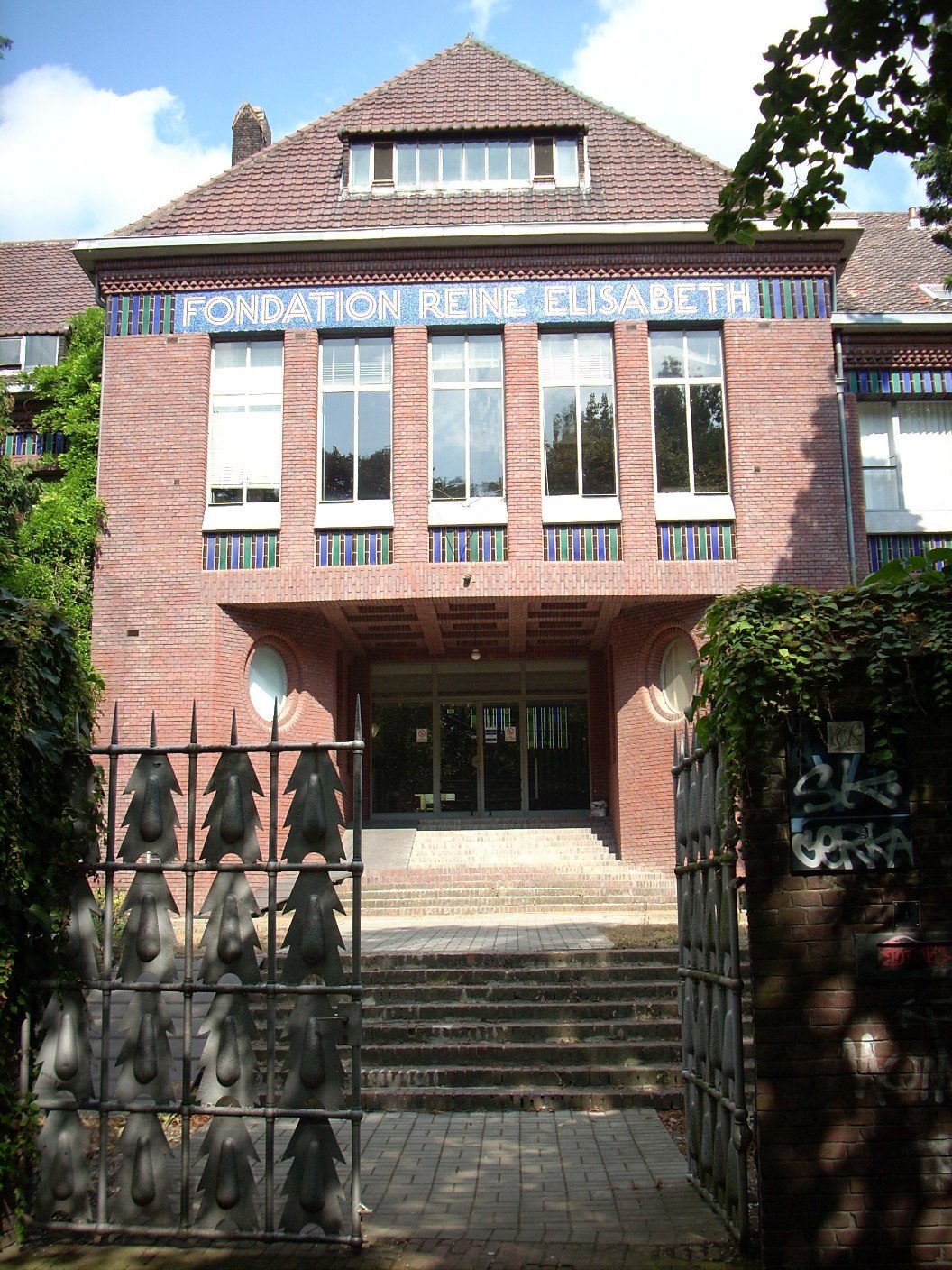 Fondation Reine Elisabeth, Hopital Brugmann, Brussels - 01.JPG